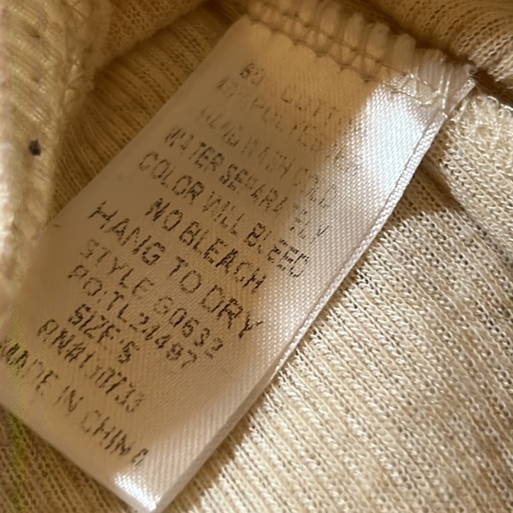 Umgee Ladies long Sleeve Top - Picture 7 of 10